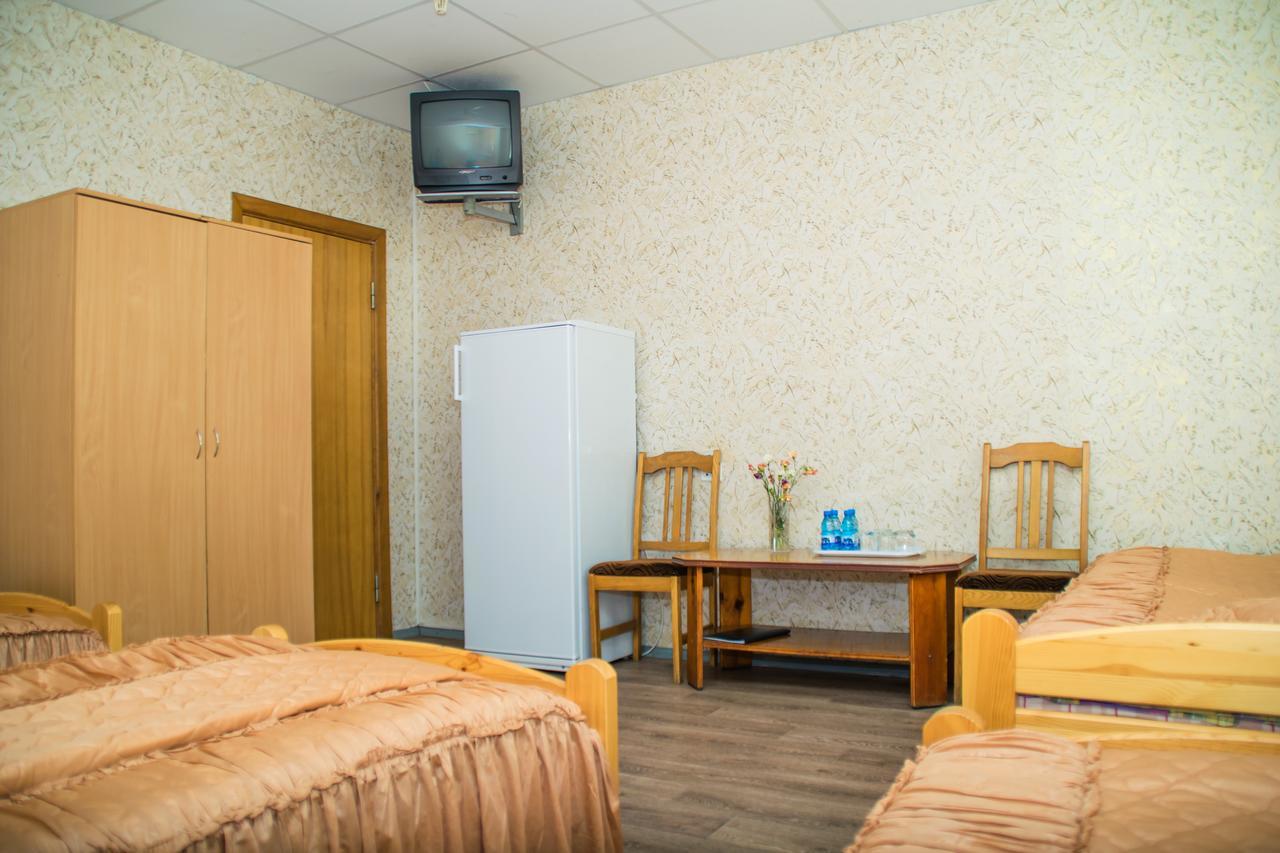 Hotel Gotsor For Competitive Sports Gomel Exterior foto