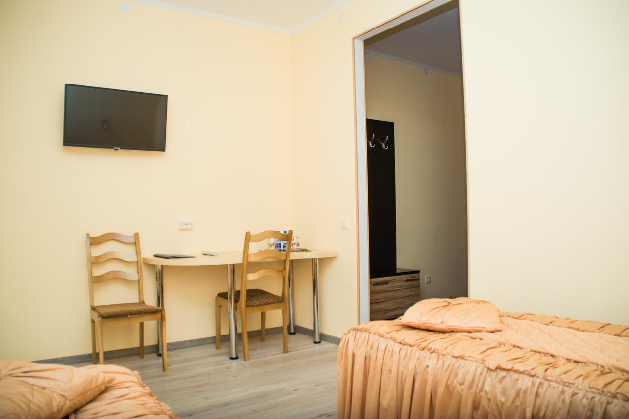Hotel Gotsor For Competitive Sports Gomel Exterior foto